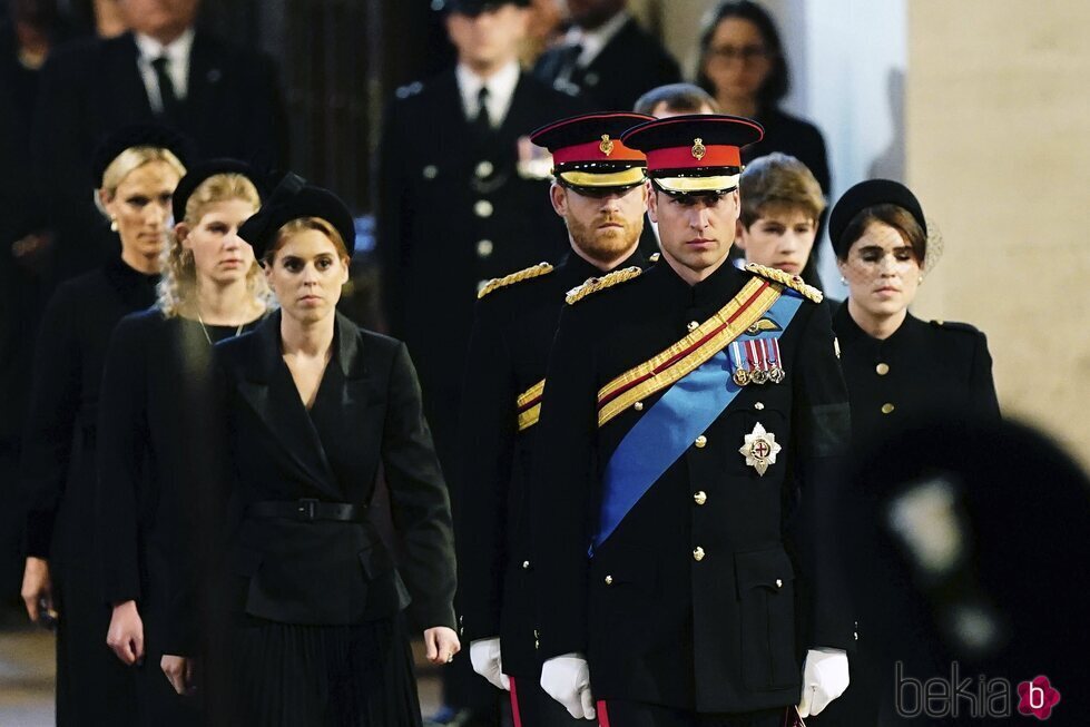 Todos los nietos de la Reina Isabel II, juntos en la vigilia en su honor antes del funeral de Estado
