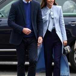 El Príncipe Guillermo y Kate Middleton en su primera visita a Irlanda del Norte como Príncipes de Gales