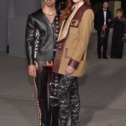 Joe Jonas y Sophie Turner en la gala del Museo de la Academia de Cine