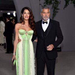 George Clooney y Amal Alamuddin en la gala del Museo de la Academia de Cine