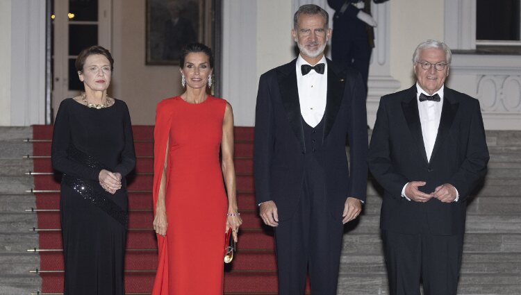 Los Reyes Felipe y Letizia junto con el Presidente de Alemania y la primera dama en la cena de su Viaje de Estado