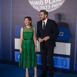 Eva García Sáenz de Urturi y Máximo Huerta en el Premio Planeta 2022