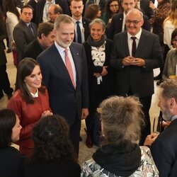 Los Reyes Felipe y Letizia en una recepción en el Cervantes en Frankfurt durante su Visita de Estado a Alemania