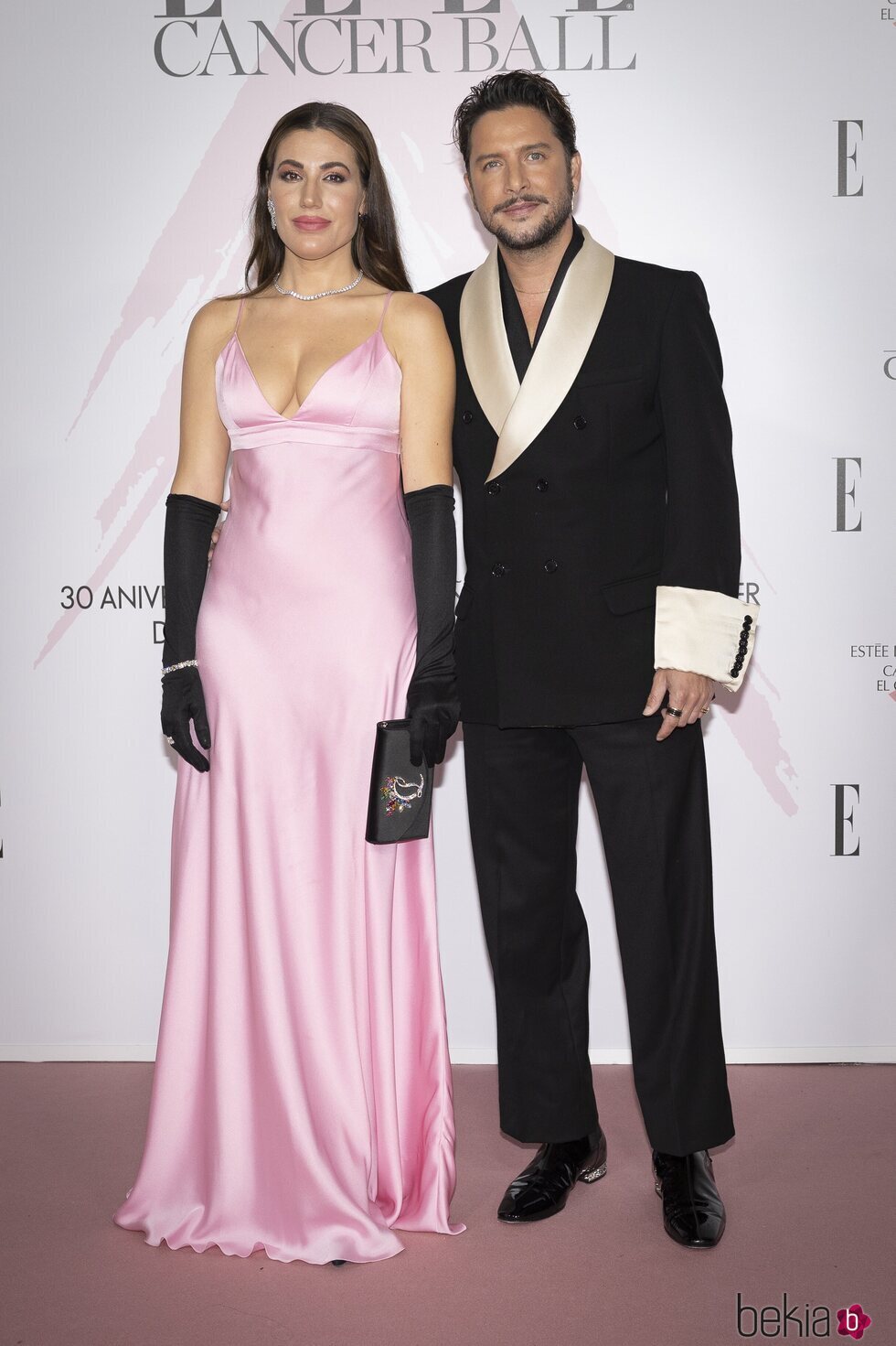 Manuel Carrasco y Almudena Navalón en la gala solidaria 'Cancer Ball' organizada por Elle