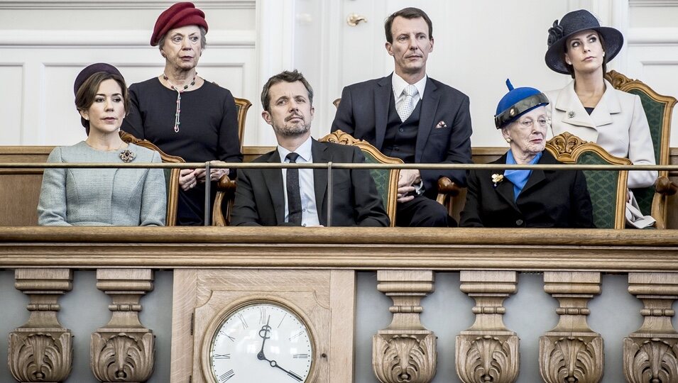 La Familia Real Danesa en la Apertura del Parlamento de Dinamarca