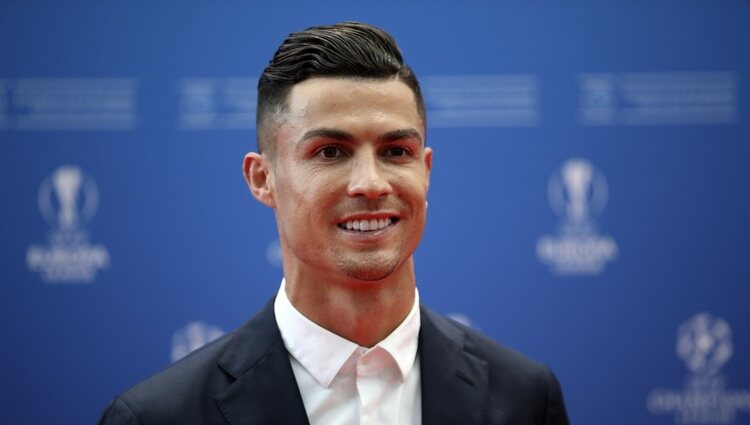 Cristiano Ronaldo en la ceremonia de las fases de grupo 2019-2020 de la Champions League
