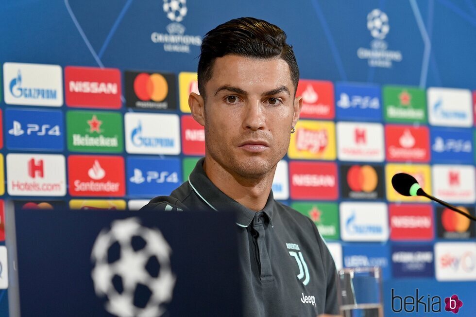 Cristiano Ronaldo en una de sus conferencias ante la prensa