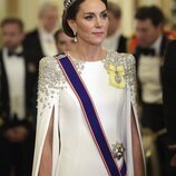 Kate Middleton durante la cena de Estado ofrecida en honor del Presidente de Sudáfrica en Buckingham