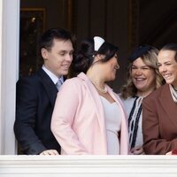 Estefanía de Mónaco con sus hijos Louis Ducruet, Pauline Ducruet y Camille Gottlieb y su nuera Marie Ducruet en el Día Nacional de Mónaco 2022
