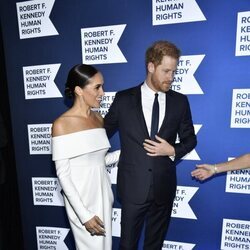 El Príncipe Harry y Meghan Markle en la celebración de la gala Robert F. Kennedy Human Rights Ripple of Hope 2022