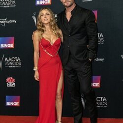 Chris Hemsworth y Elsa Pataky en los Premios AACTA 2022 en Sidney