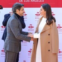 La Reina Letizia y Eugenio Derbez en la inauguración de la sede del Instituto Cervantes en Los Angeles
