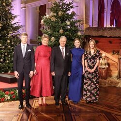 Felipe y Matilde de Bélgica y sus hijos Elisabeth, Emmanuel y Eleonore de Bélgica en el Concierto Navideño 2022