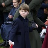 El Príncipe Louis en la misa de Navidad 2022