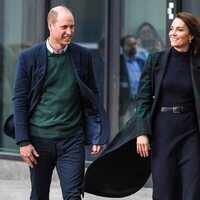 El Príncipe Guillermo y Kate Middleton en su reaparición tras la publicación de la biografía del Príncipe Harry