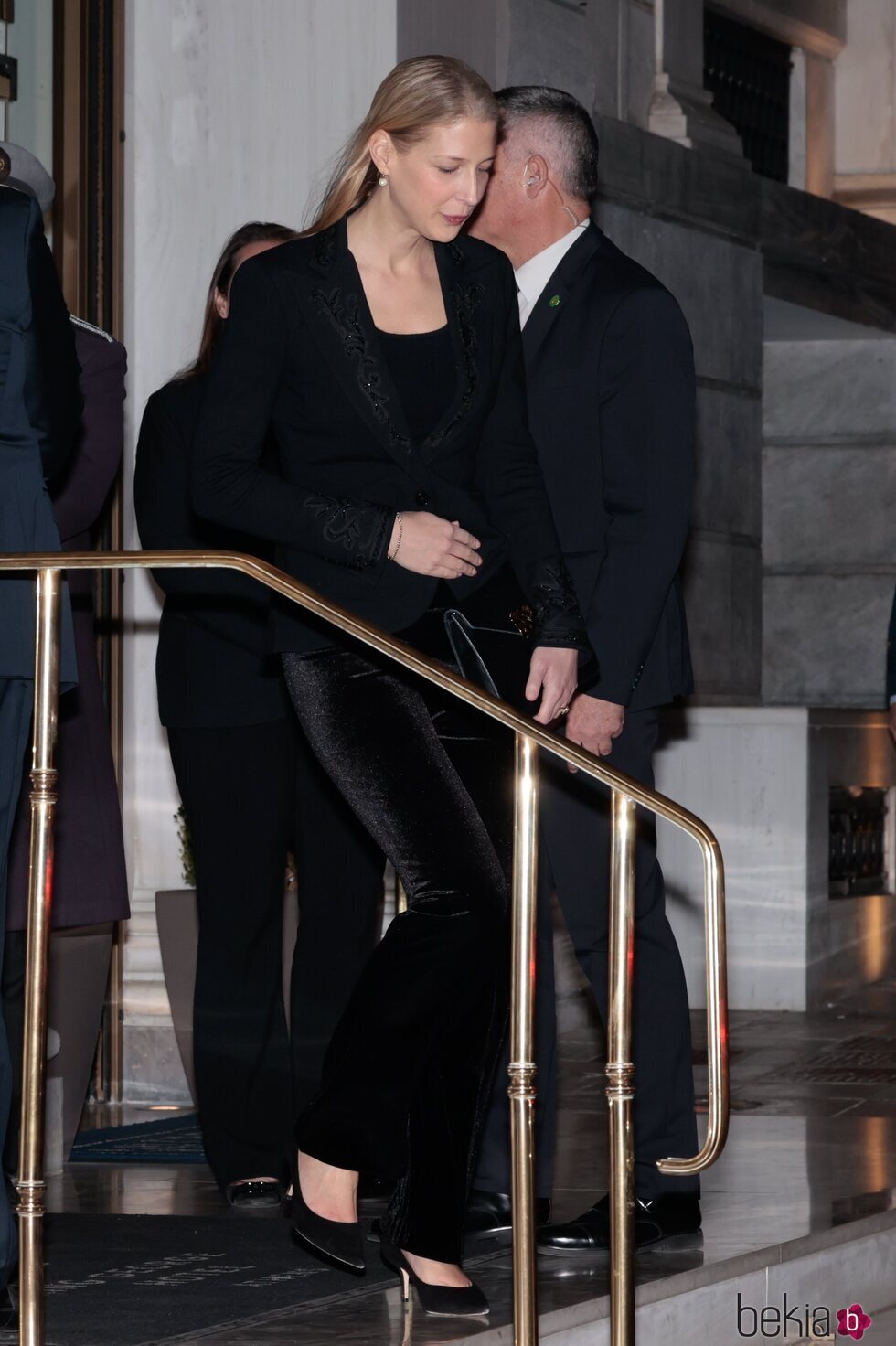 Lady Gabriella Windsor tras la cena previa al funeral de Constantino de Grecia