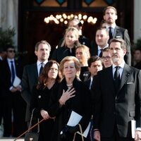 La Familia Real Griega tras el funeral de Constantino de Grecia
