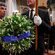 La corona de flores de Ana María de Grecia a Constantino de Grecia en su funeral