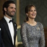 Carlos Felipe y Sofia de Suecia en la cena de gala por el comienzo del año del Jubileo del Rey de Suecia