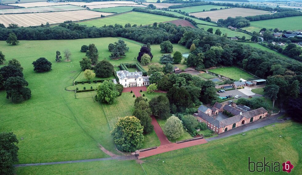 Vista aérea de los terrenos de Chyknell Hall, el palacete inglés de Corinna Larsen en Inglaterra