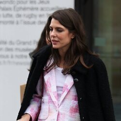 Carlota Casiraghi embarazada a la salida del desfile de Alta Costura de Chanel en la Paris Fashion Week 2023
