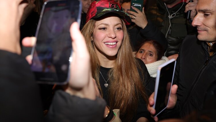 Shakira con sus fans en su 46 cumpleaños