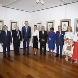 Los Reyes Felipe y Letizia en la inauguración de una exposición de Miró en Angola