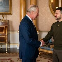 El Rey Carlos III recibe a Volodímir Zelenski en Buckingham Palace