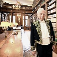 Mario Vargas Llosa ingresa en la Academia Francesa