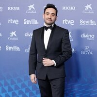 Juan Antonio Bayona en la alfombra roja de los Goya 2023