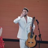 Manuel Carrasco durante su actuación en la entrega de los Premios Goya 2023