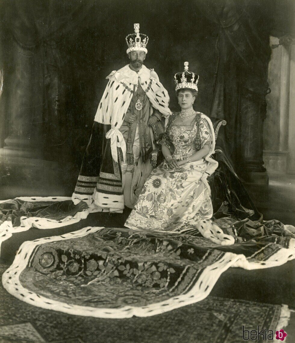 El Rey Jorge V y María de Teck tras su coronación en 1911