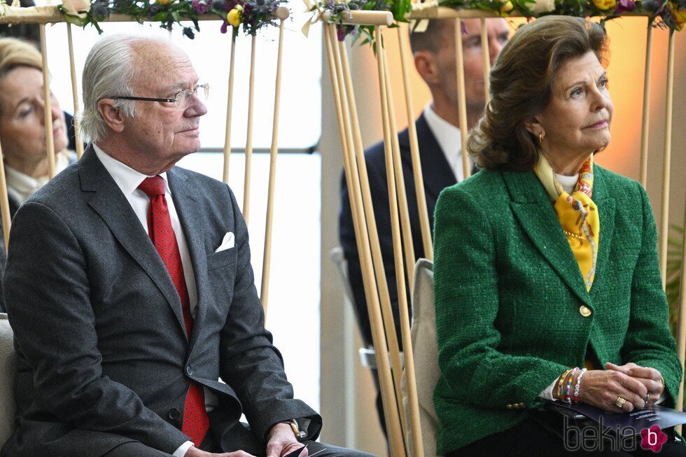 Carlos Gustavo y Silvia de Suecia en su visita a Jönköping