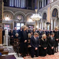 Misa funeral en memoria de Constantino de Grecia