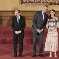 Los Reyes Felipe y Letizia, cómplices en los Premios Nacionales de Cultura 2021 en Zaragoza