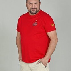Sergio Garrido en el posado oficial como concursante de 'Supervivientes 2023'