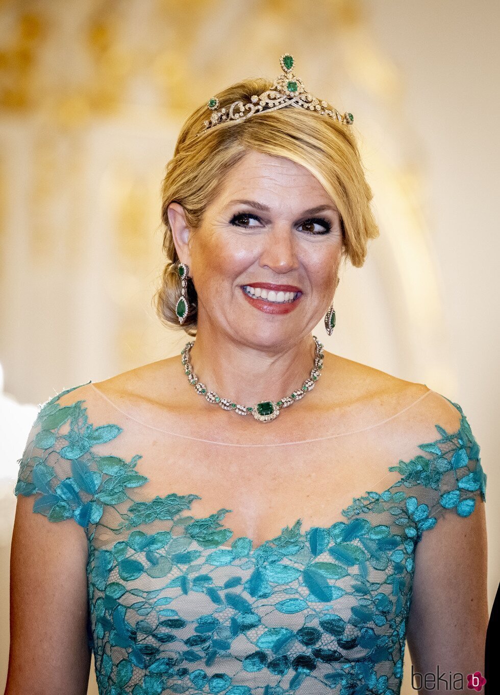 Máxima de Holanda con la Tiara de Esmeraldas en la cena de gala por su Visita de Estado a Eslovaquia