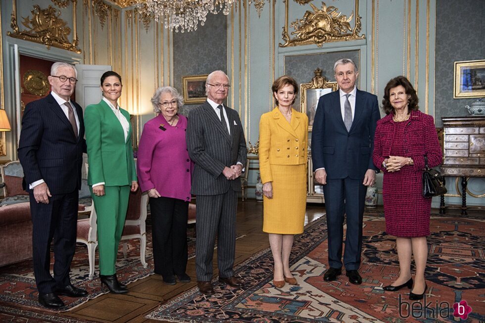 La Familia Real Sueca y Margarita y Radu de Rumanía en el Palacio Real de Estocolmo
