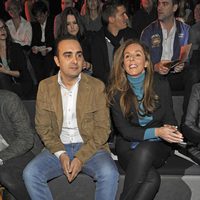 Rocío Carrasco y Fidel Albiac en el desfile de Hannibal Laguna en Fashion Week Madrid