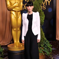 Rooney Mara en la comida de los nominados a los Oscar 2012
