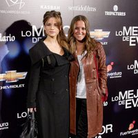Paula Cancio y Ana Fernández en el estreno de 'Lo mejor de Eva'