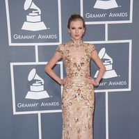 Taylor Swift en los Grammy 2012