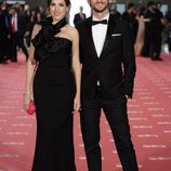 Alicia Rubio y Raúl Arévalo en la alfombra roja de los Goya 2012