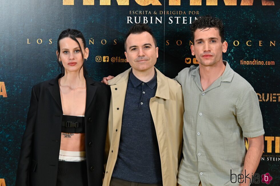 Milena Smit, Rubin Stein y Jaime Lorente en la presentación de 'Tin&Tin'