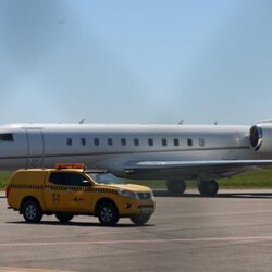 El avión con el que el Rey Juan Carlos aterrizó en el aeropuerto de Vigo