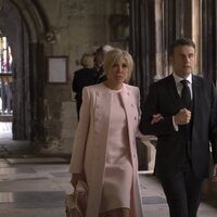 Emmanuel Macron y Brigitte Macron en la Coronación de Carlos III