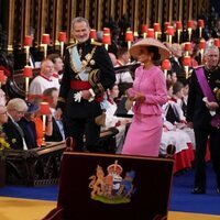 El Rey Felipe y la Reina Letizia y los Reyes Felipe y Matilde de Bélgica en la Coronación de Carlos III