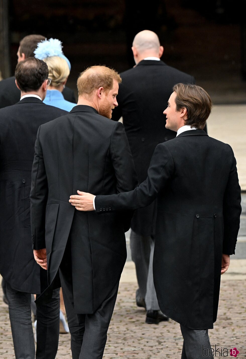 El Príncipe Harry y Edoardo Mappelli en la Coronación de Carlos III