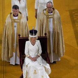 La Reina Camilla recién coronada