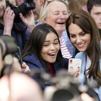 Kate Middleton se hace un selfie con una fan en The Big Lunch por la Coronación